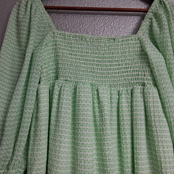 Cider Mint Green Textured Fabric With Smocked Bodice Size XL - Picture 12 of 13